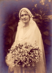Frances Rogers Moore (wife of Horace Moore), 1929