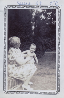 1939, June: Nerva with Kathy in KC