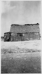 1943, May: Durango, thatched cottage or barn